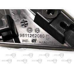 Peugeot 3008 5008 II Trójkąt Listwa Lusterka Zewnętrznego Prawa OE 9811262080