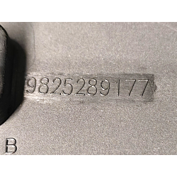 Peugeot 3008 II Listwa Ozdobna Błotnika Lewy Tył OE 9825289177 98252891XT