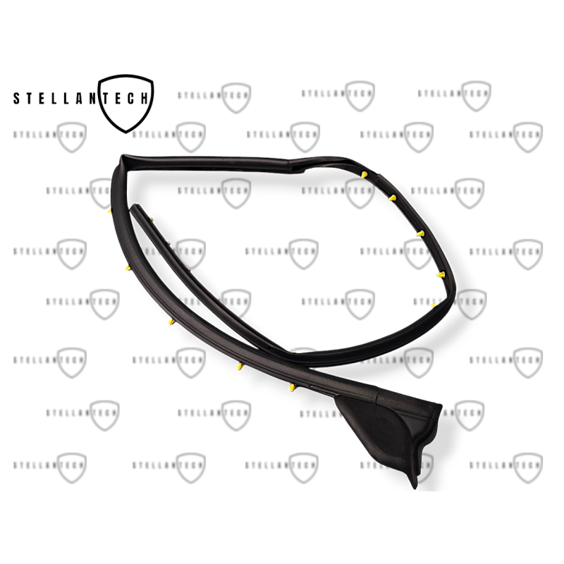 Uszczelka Drzwi Lewy Przód OE 9825358380