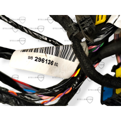 Peugeot 208 2008 I  Wiązka Deski OE 9829613680